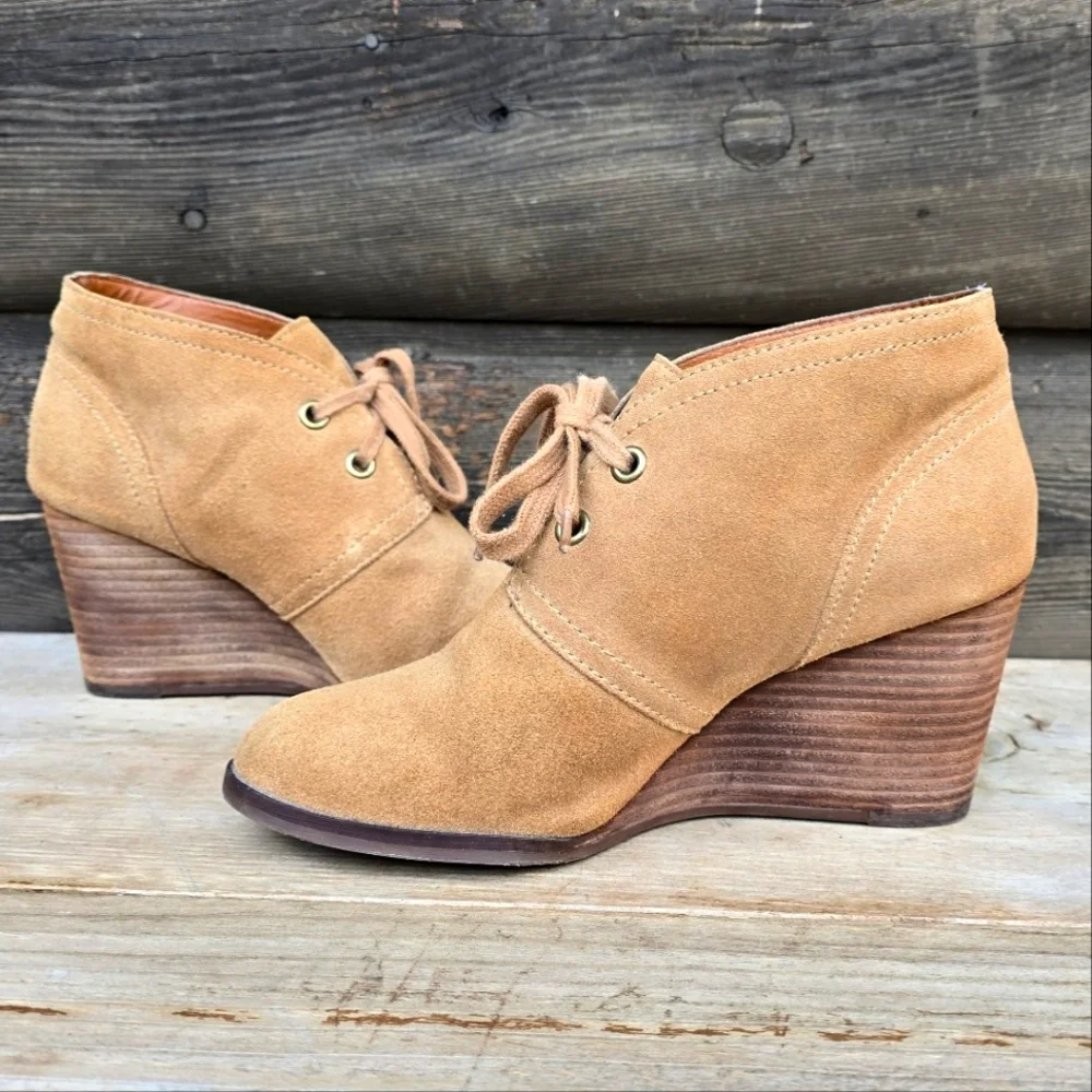 Lucky Brand Sway Y2K Boho Minimalist Suede Lace-up Comfort Wedge Bootie 7M